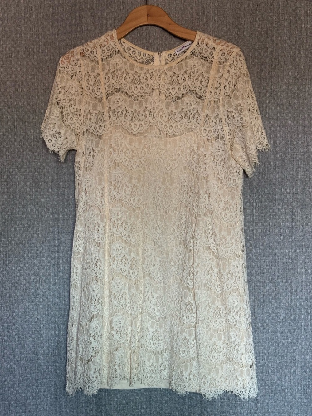 Dainty Hooligan Ivory Lace Shift Dress Short Sleeve Zip Back Size L